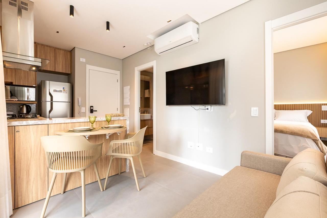 Apto Luxo 1q Varanda, Piscina, Academia E Garagem Apartamento