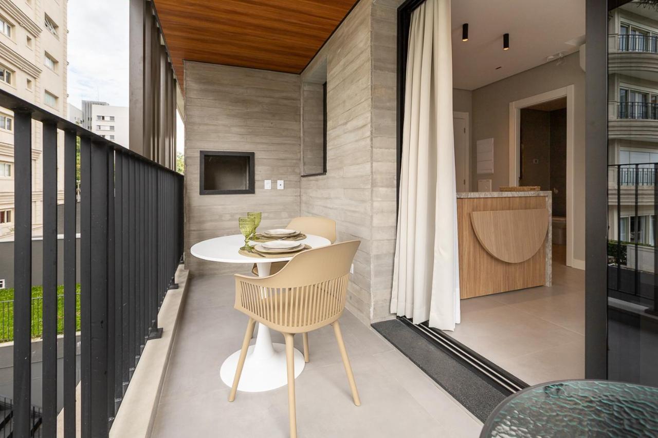 Apartamento Apto Luxo 1q Varanda, Piscina, Academia E Garagem