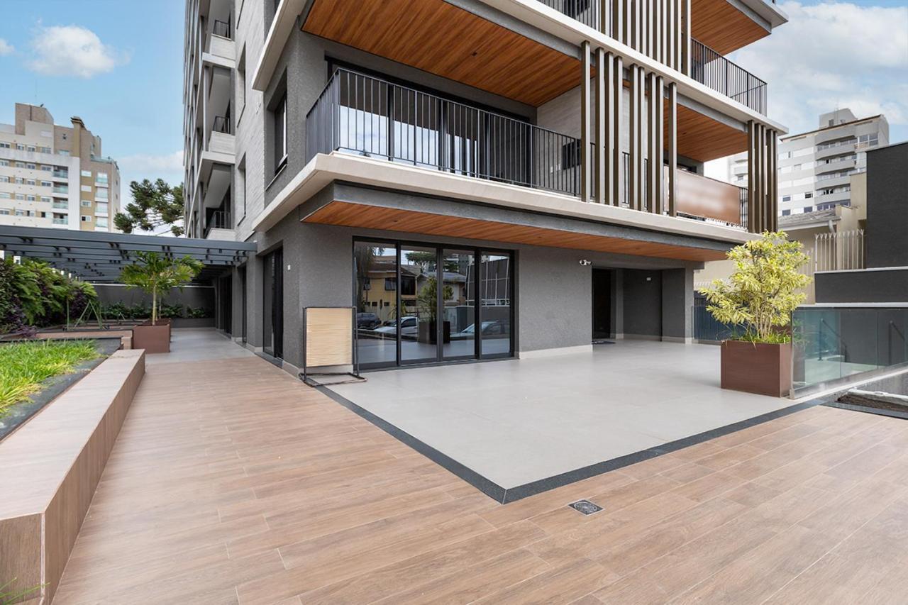 Apto Luxo 1q Varanda, Piscina, Academia E Garagem * Curitiba